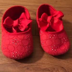Infant Soft Soled Red Shoes (12-18 months)